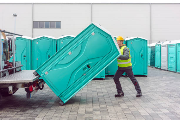 Porta potty delivery and setup in North Judson, IN